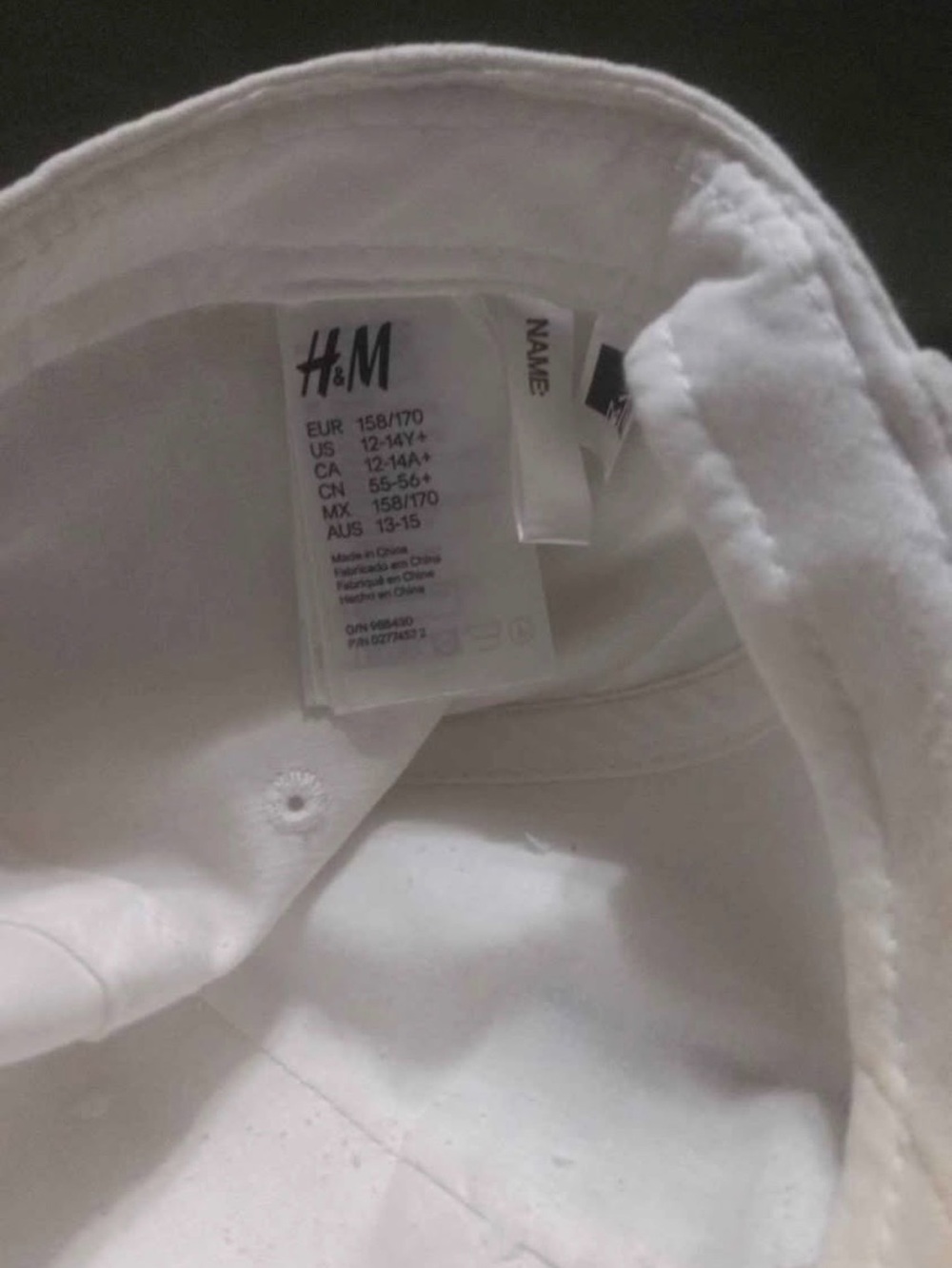 H&M White Snapback Cap with Black Logo - Picture 2 of 3